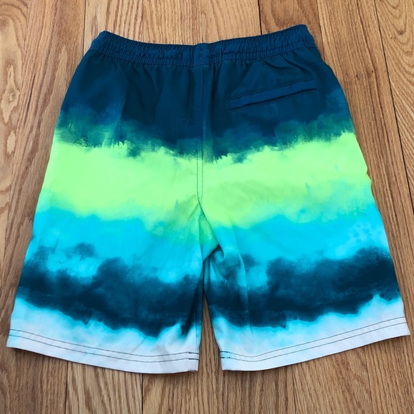 Cat & Jack 2 Pairs of Boys' Swim Shorts Size Medium (8/10) - Picture 3 of 11